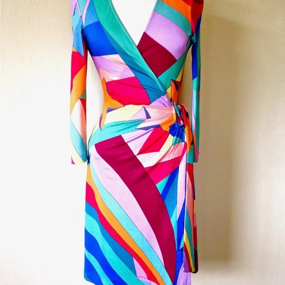 DVF Wonder Woman Iconic Dress size 6 - Picture 2 of 10